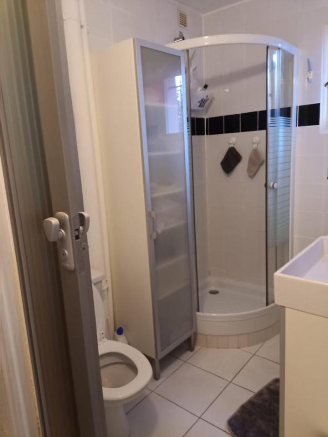 Chez Ulysse Apartment La Londe-les-Maures Bagian luar foto
